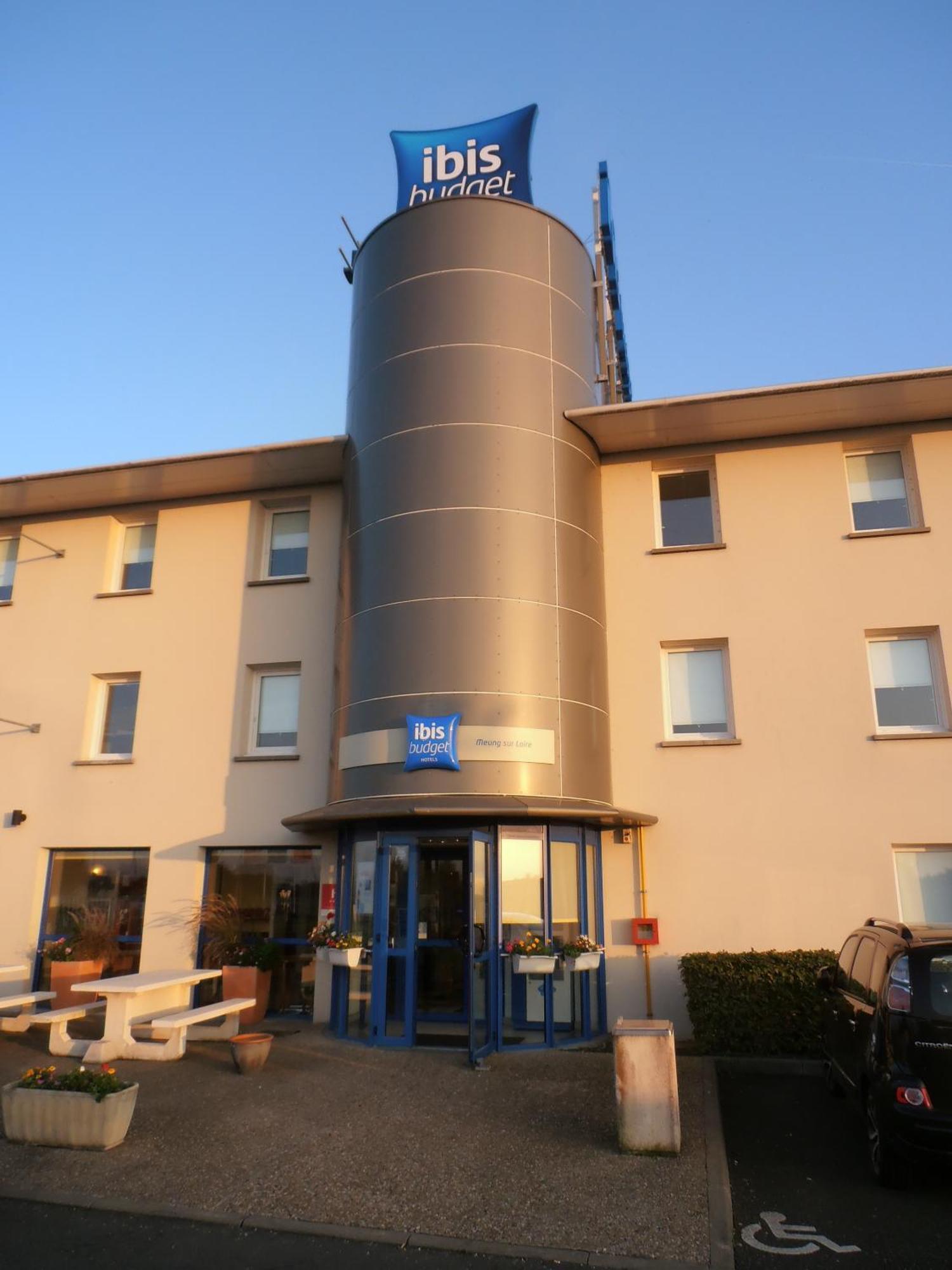Ibis Budget Meung Sur Loire Exterior photo